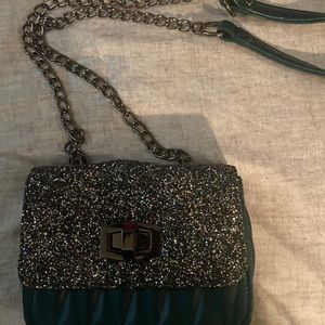 Purse crossbody